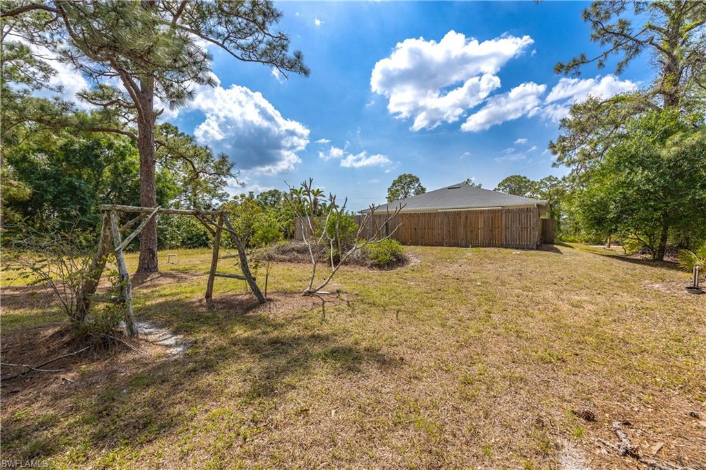 912 Magnolia Ave Property Photo 31