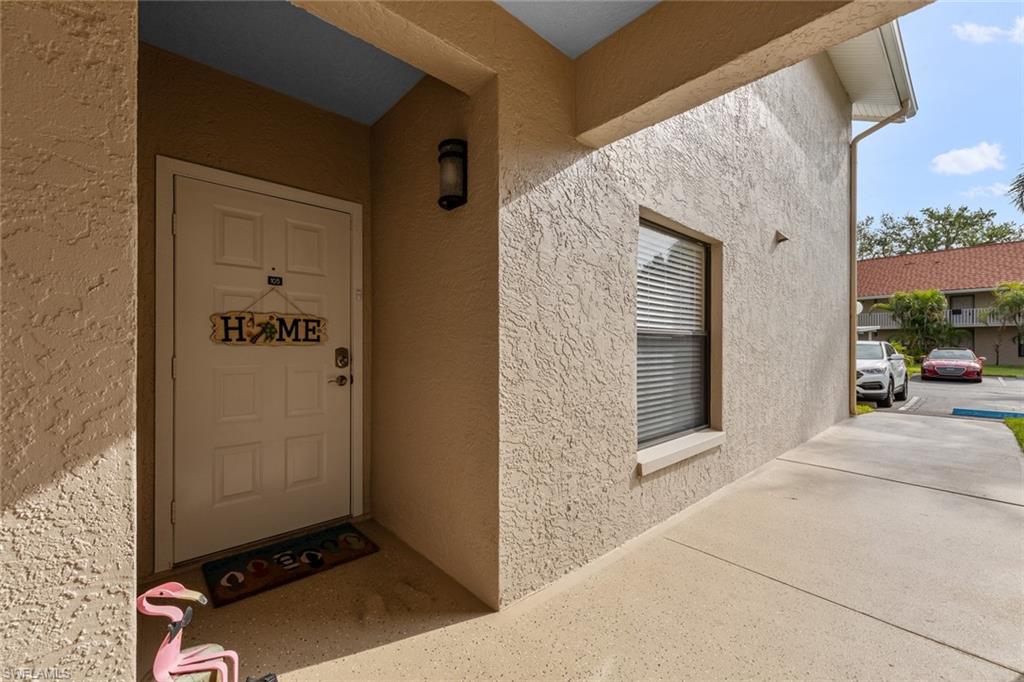 9623 Eaton Gardens Ln # 105 Property Photo 2
