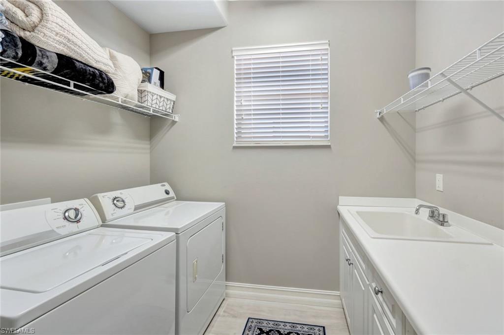 1445 Serrano Cir Property Photo 31