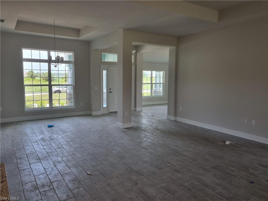 4013 Nw 37th Ave Property Photo 6