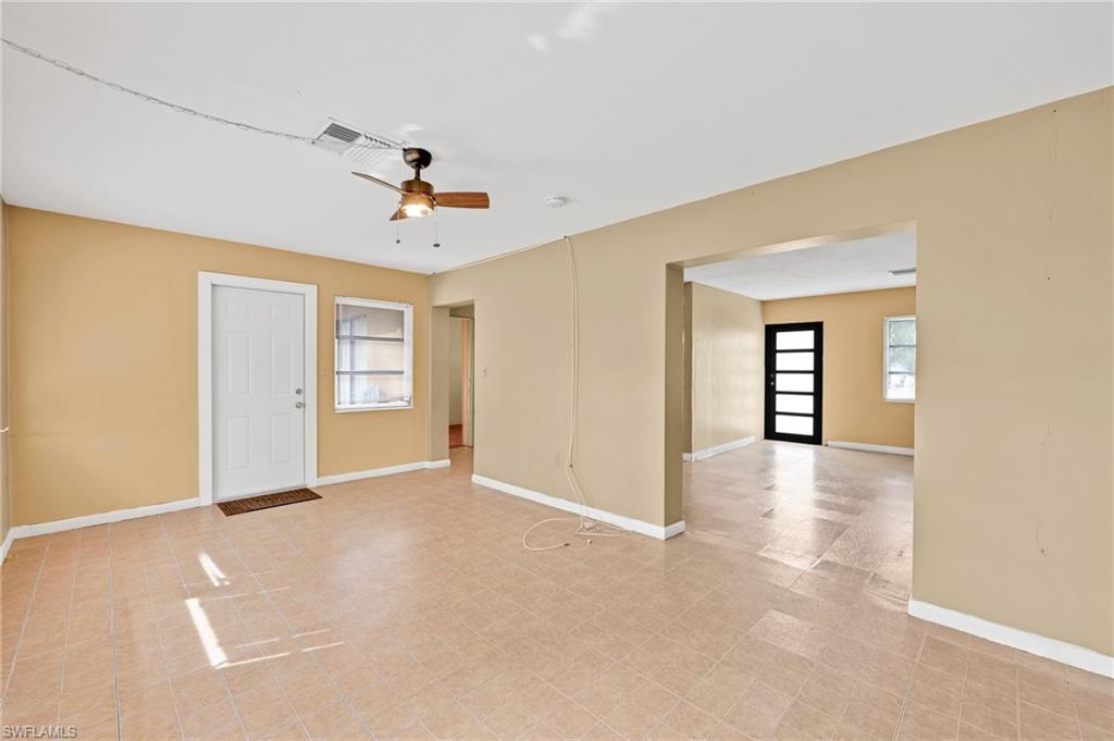2971 Montclaire Ave Property Photo 11