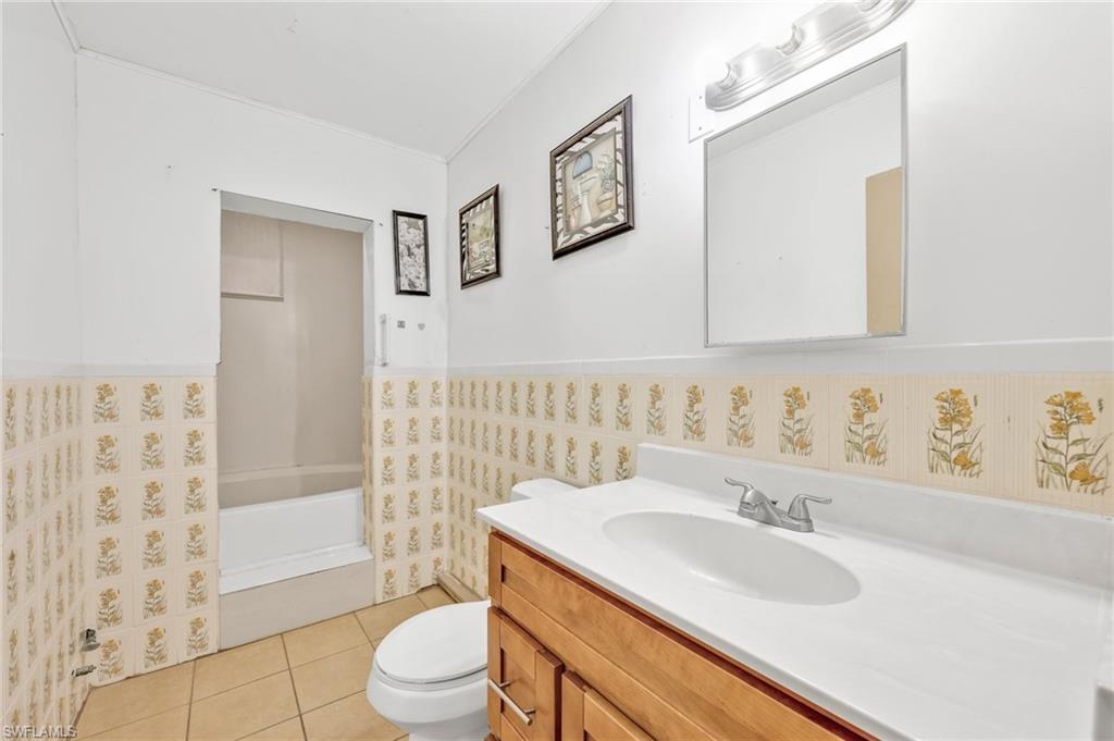 2971 Montclaire Ave Property Photo 12