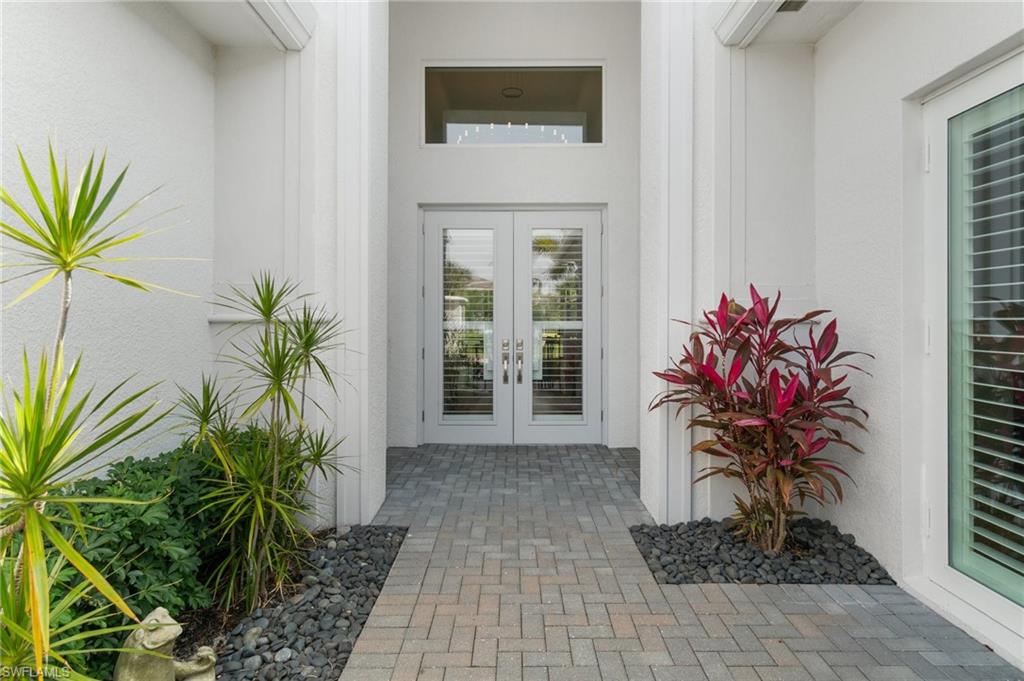 28533 Sicily Loop Property Photo 5