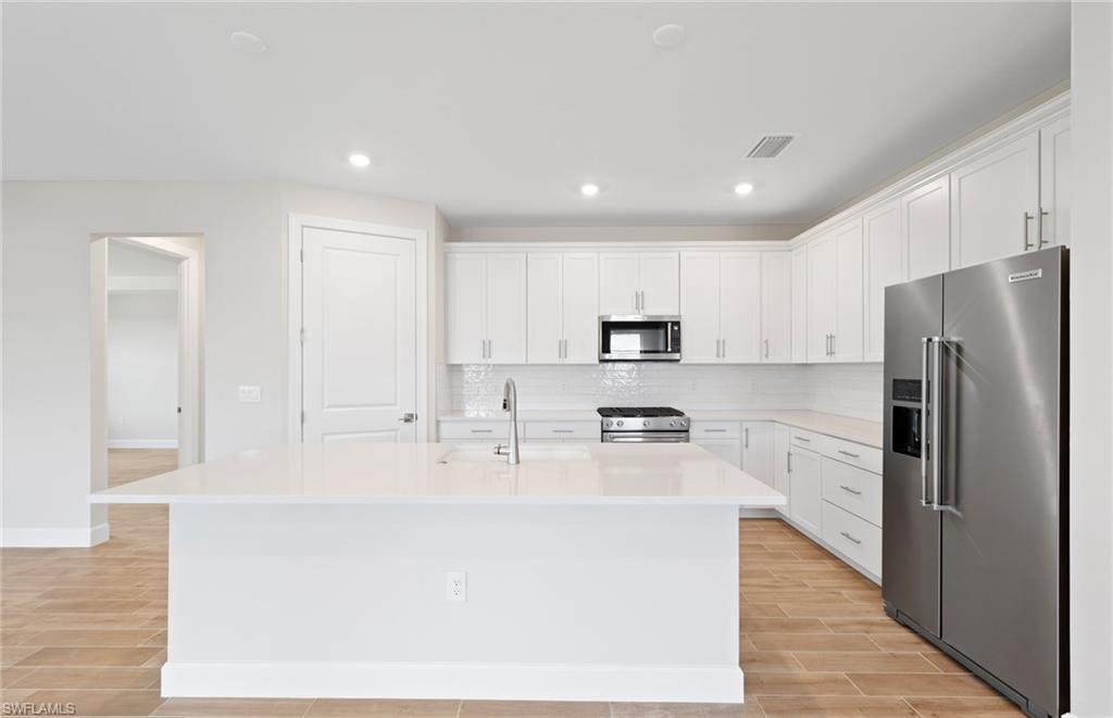 17317 Leaning Oak Trl Property Photo 6