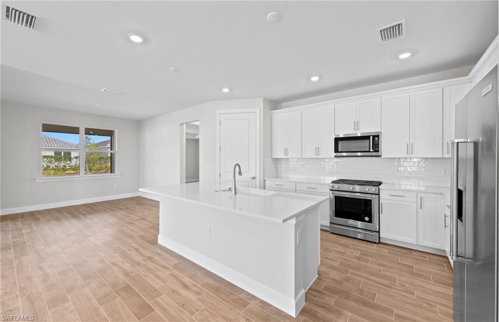 17317 Leaning Oak Trl Property Photo 7