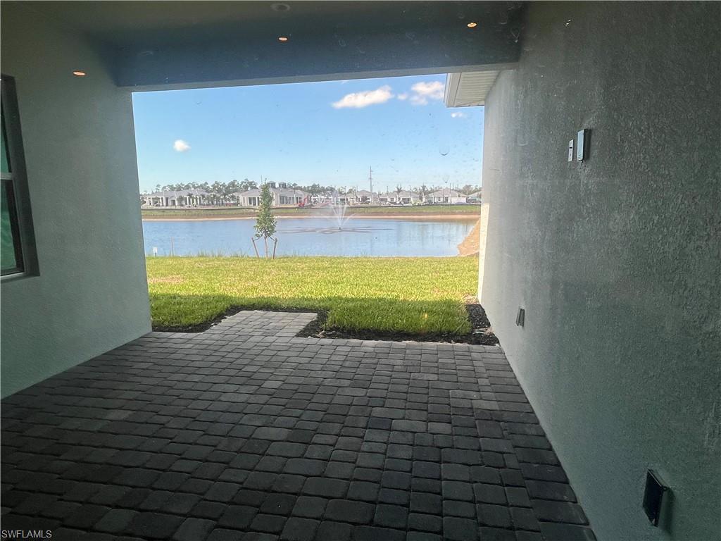 9091 Kite Ln Property Photo 6