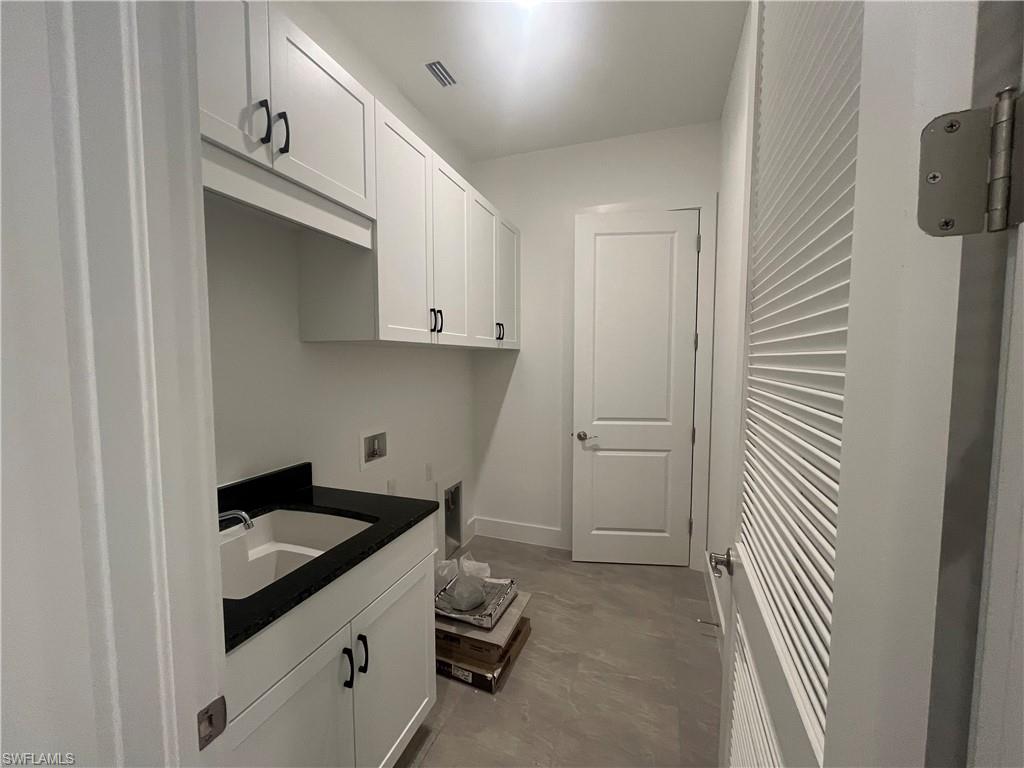 9091 Kite Ln Property Photo 15
