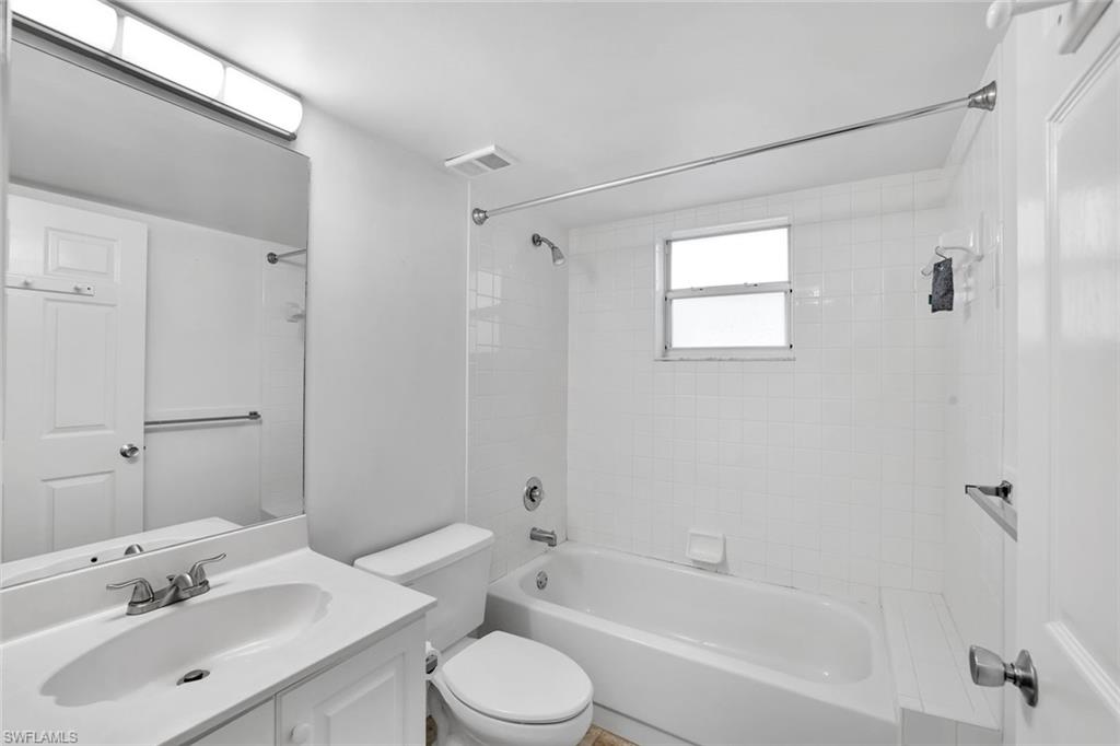 192 Pebble Shores Dr # 104 Property Photo 20