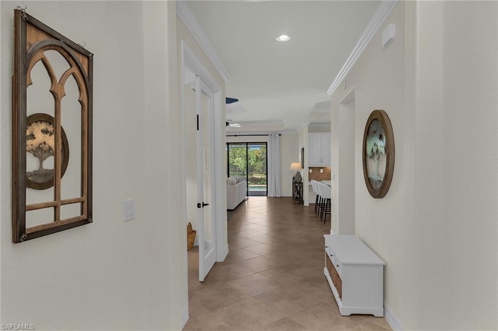 2938 Aviamar Cir Property Photo 2