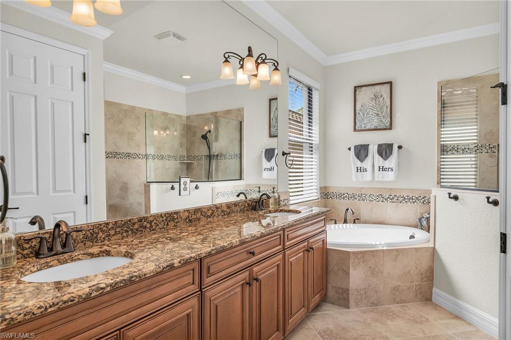 2938 Aviamar Cir Property Photo 12