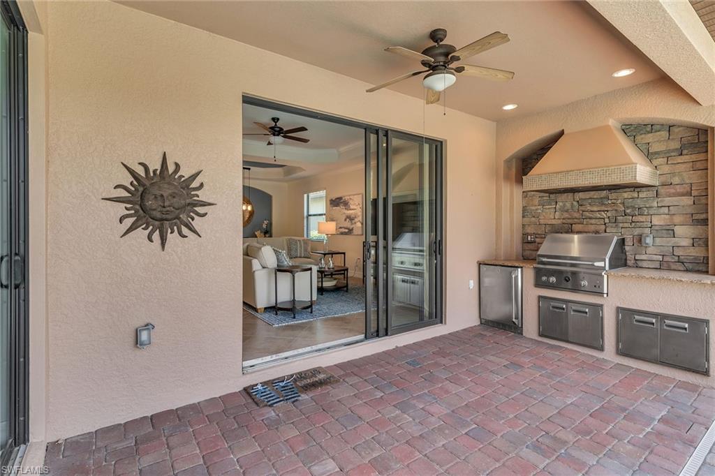 2938 Aviamar Cir Property Photo 23