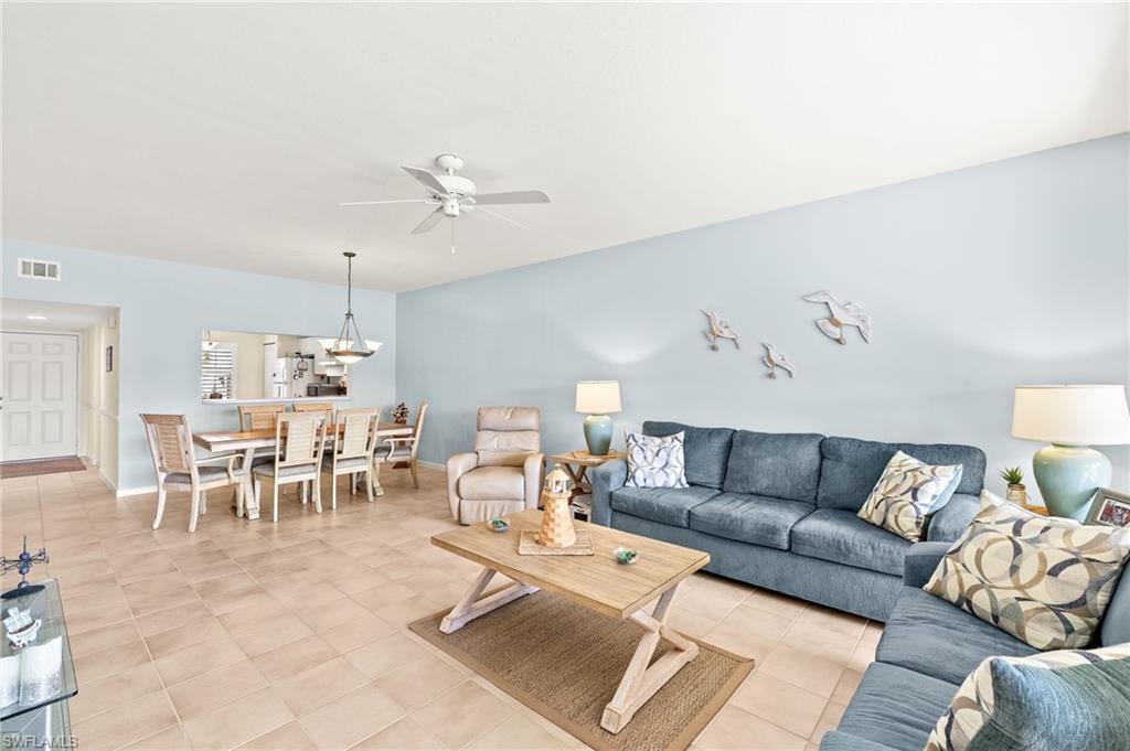 550 Saratoga Cir # E104 Property Photo 7