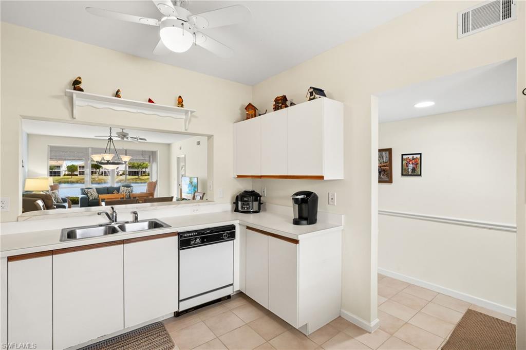 550 Saratoga Cir # E104 Property Photo 13