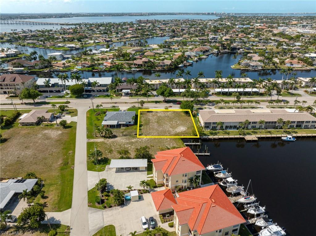1749 Beach Pkwy Property Photo 2