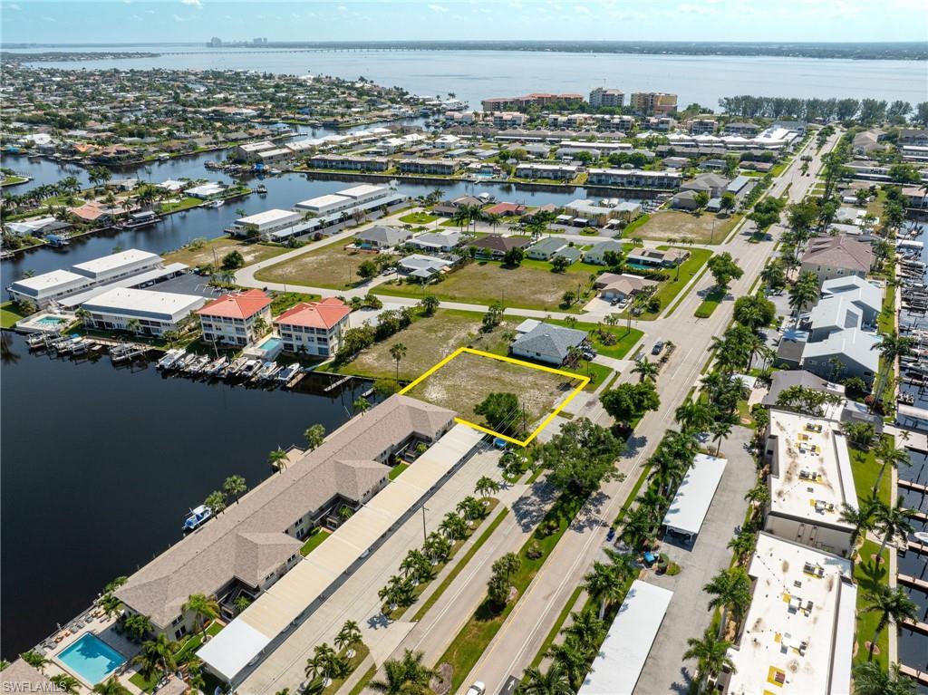1749 Beach Pkwy Property Photo 8