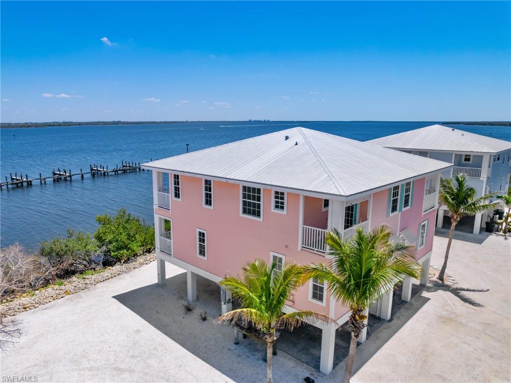 4581 Redfish Point Rd Property Photo 5