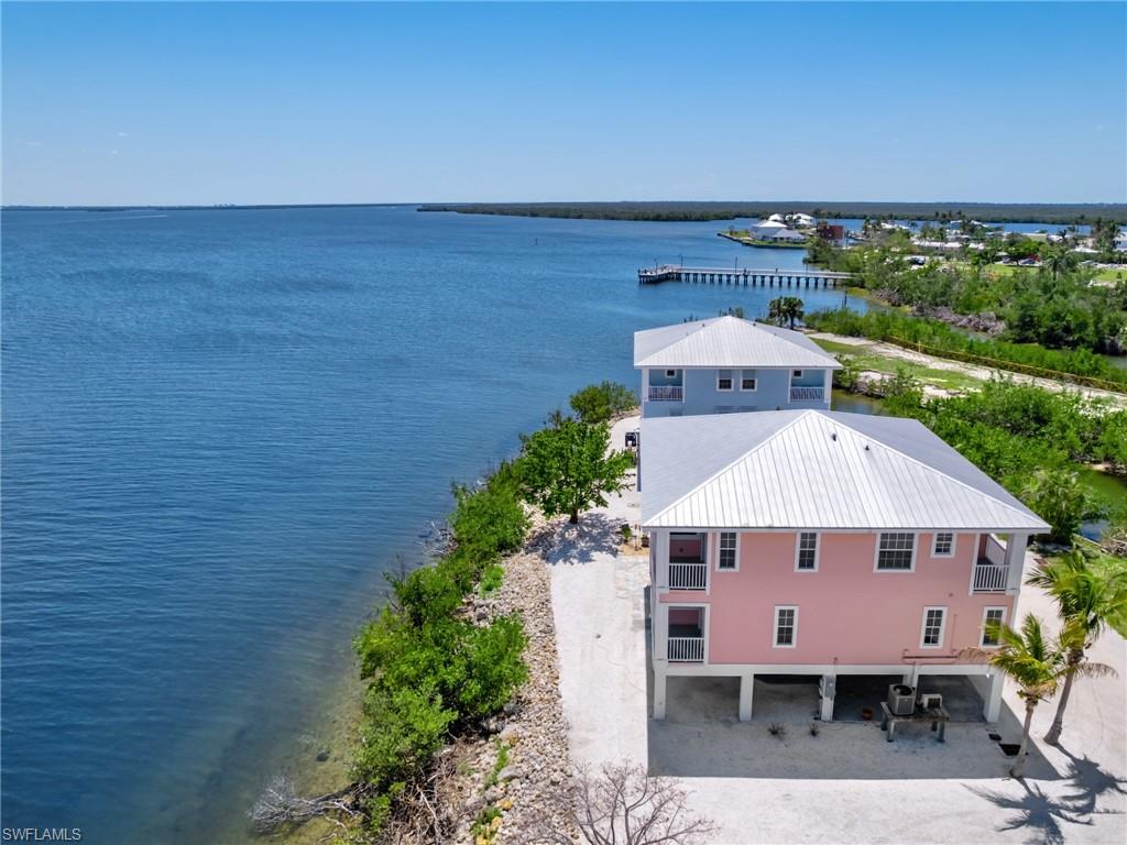 4581 Redfish Point Rd Property Photo 6