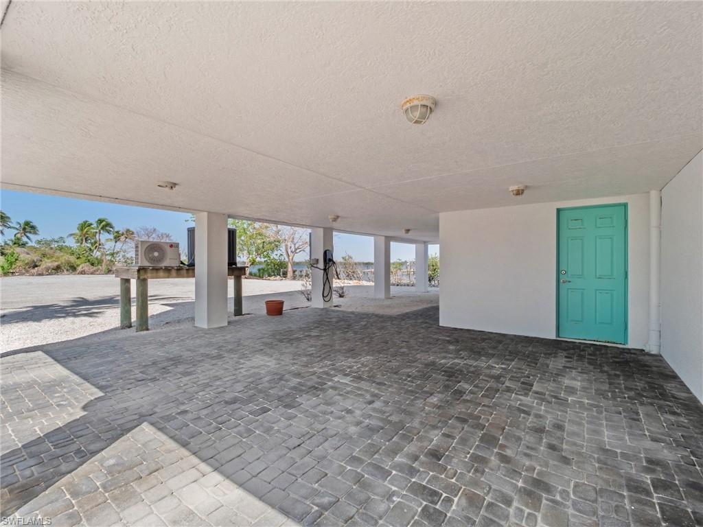 4581 Redfish Point Rd Property Photo 8