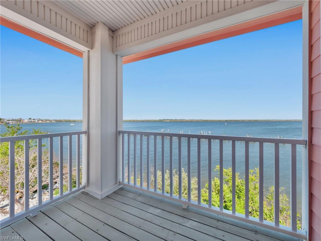 4581 Redfish Point Rd Property Photo 28