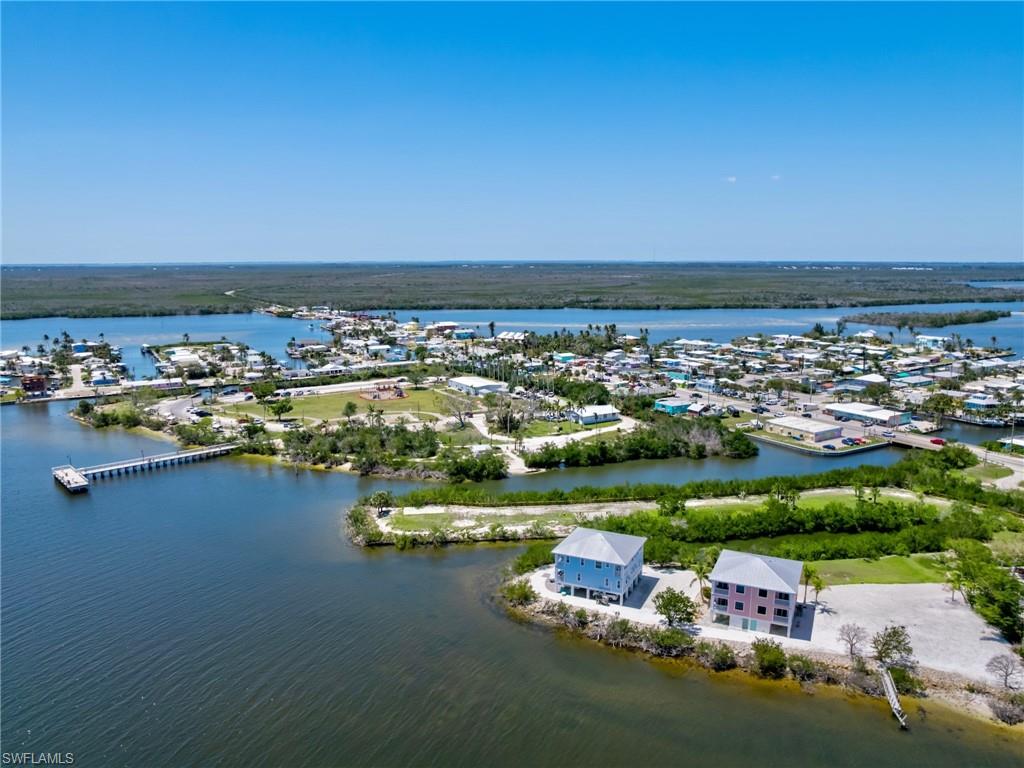 4581 Redfish Point Rd Property Photo 45