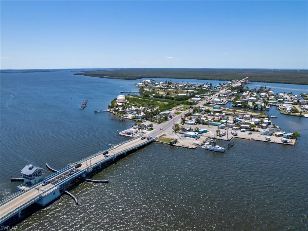 4581 Redfish Point Rd Property Photo 49