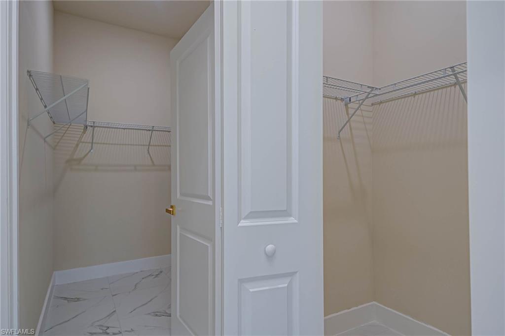3414 74th St W Property Photo 14
