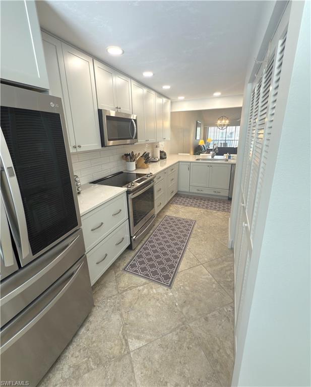 4211 Chantelle Dr # C203 Property Photo 4