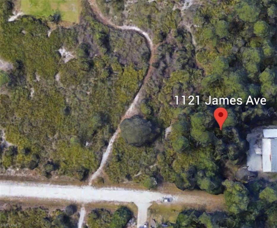 1121 James Ave Property Photo 4