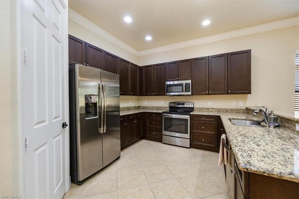 13458 Sumter Ln Property Photo 6