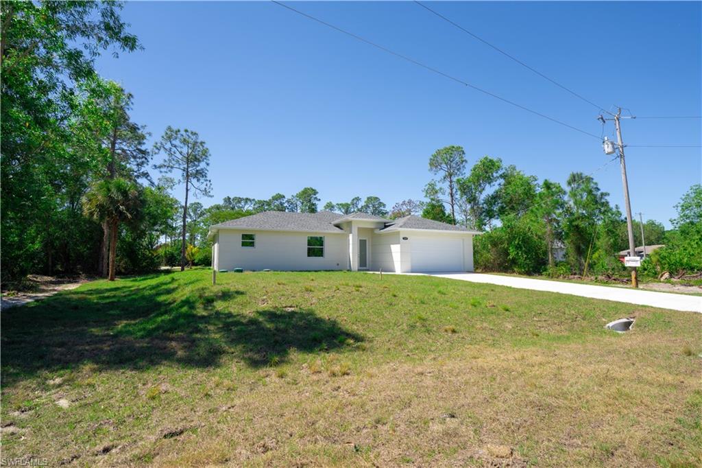 1034 Summa Blvd Property Photo 4