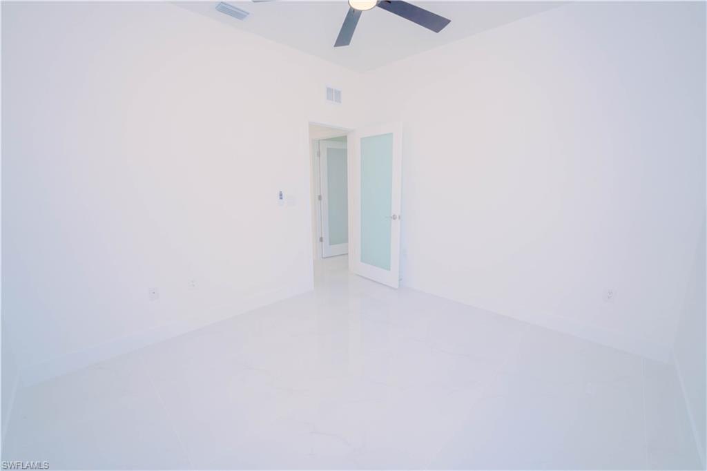 1034 Summa Blvd Property Photo 20