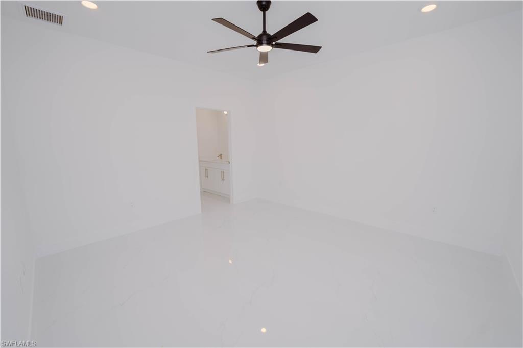 1034 Summa Blvd Property Photo 22