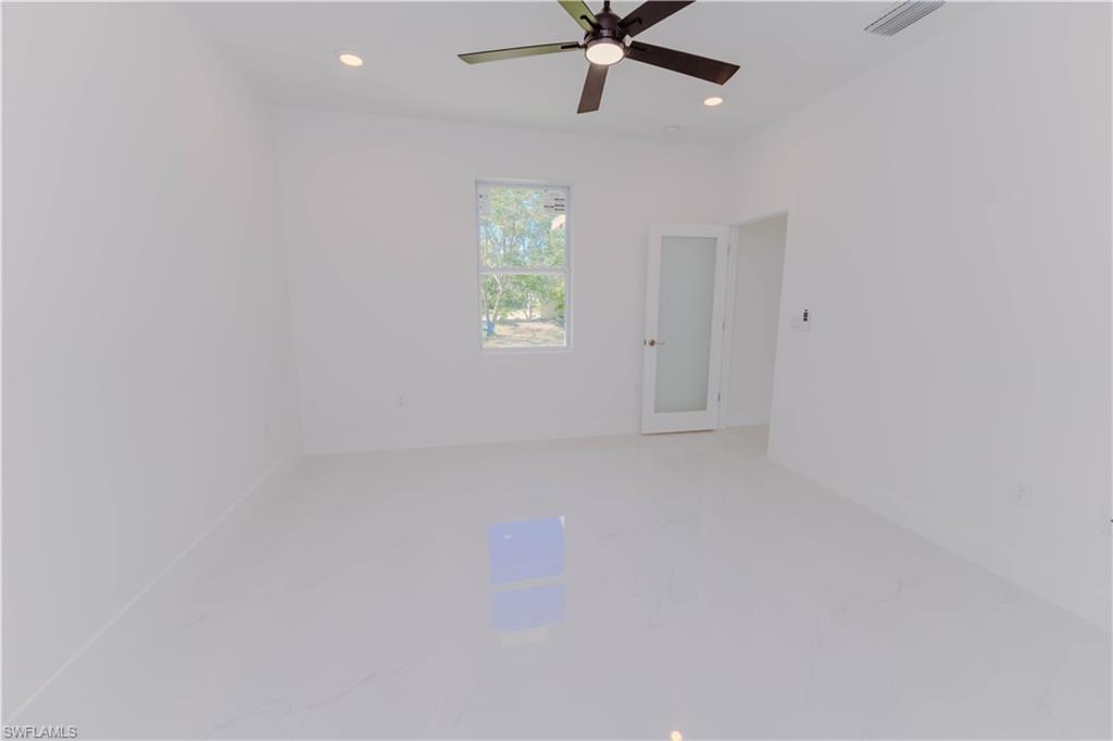 1034 Summa Blvd Property Photo 29