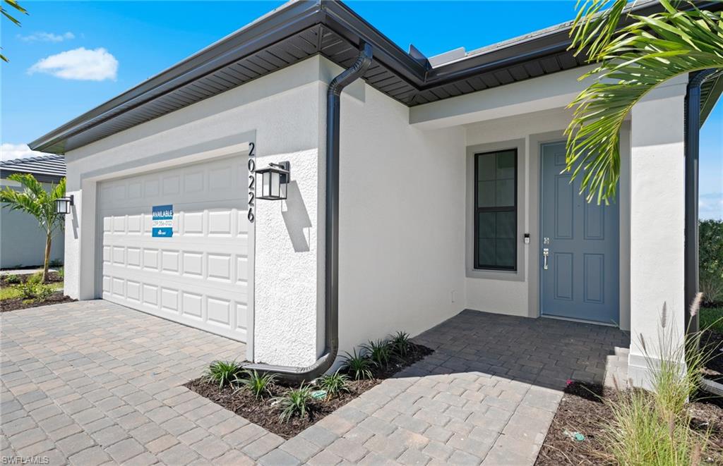 20226 Hartford Blvd Property Photo 4