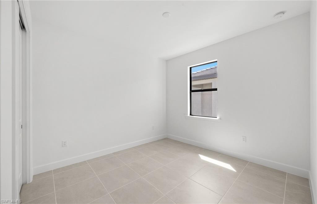 20226 Hartford Blvd Property Photo 24