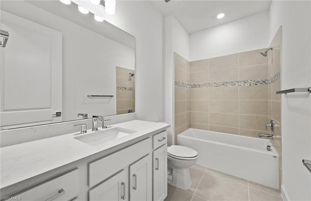 20226 Hartford Blvd Property Photo 27