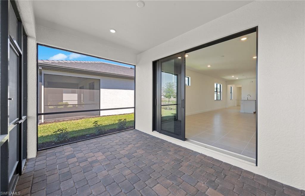 20226 Hartford Blvd Property Photo 29