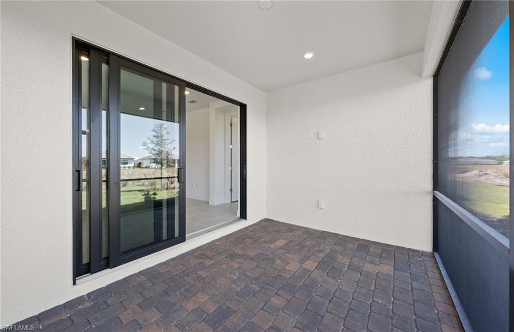 20226 Hartford Blvd Property Photo 30