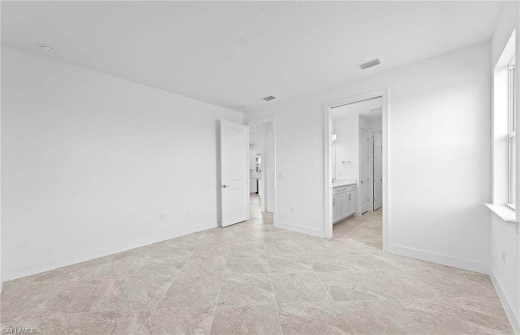 17313 Willow Tree Ln Property Photo 17