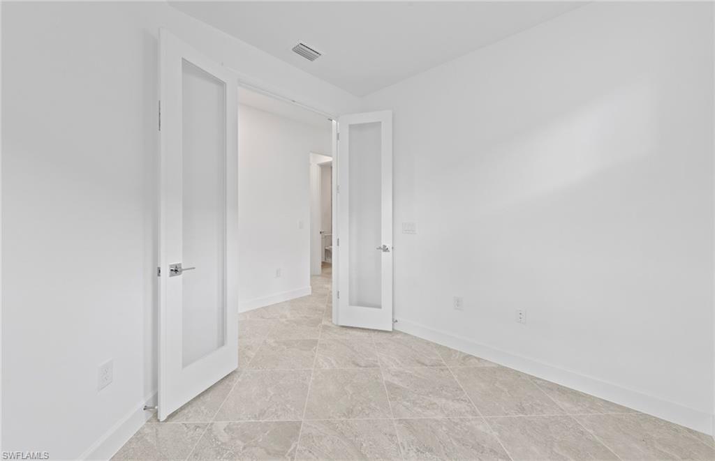 17313 Willow Tree Ln Property Photo 24