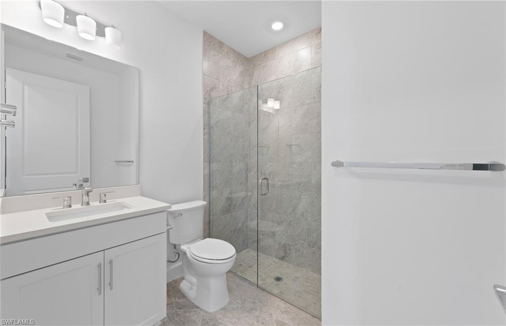 17313 Willow Tree Ln Property Photo 27