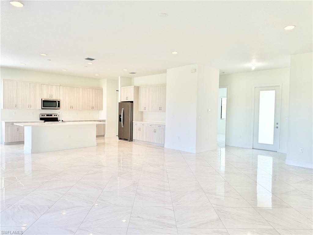 5048 Gambero Way Property Photo 10