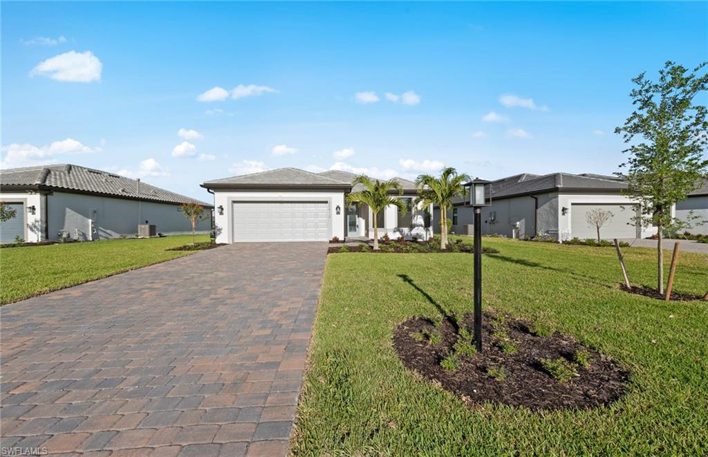 20412 Napa Loop Property Photo 4