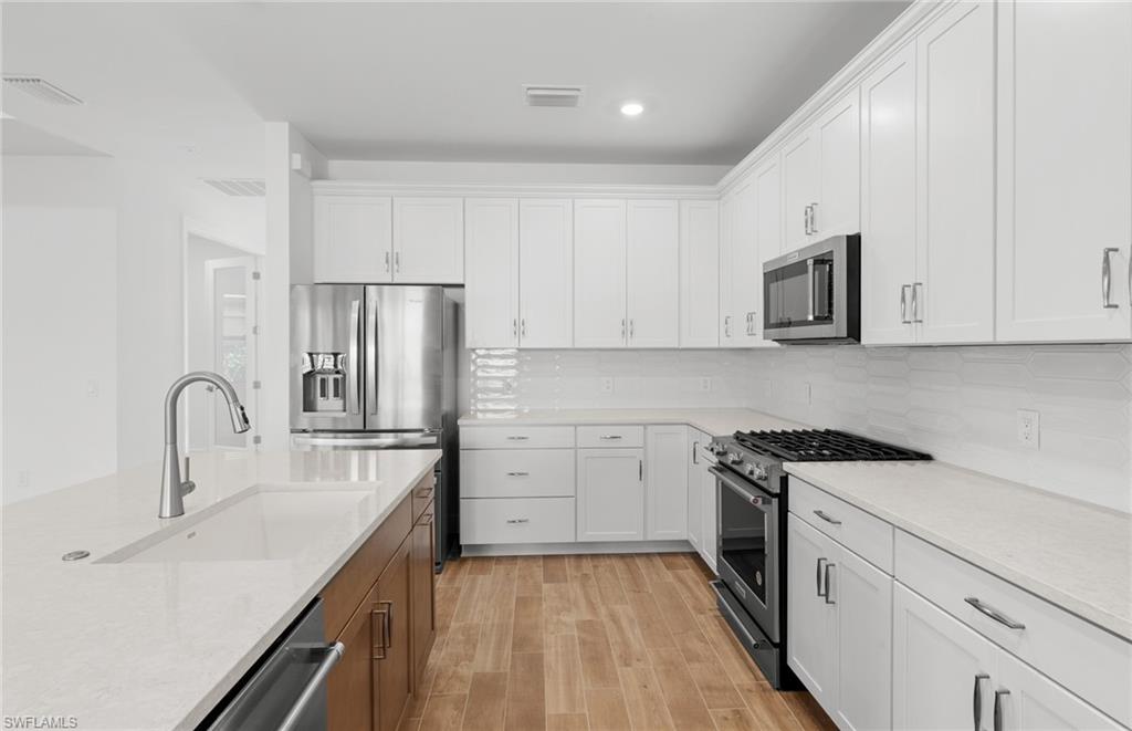 20412 Napa Loop Property Photo 7