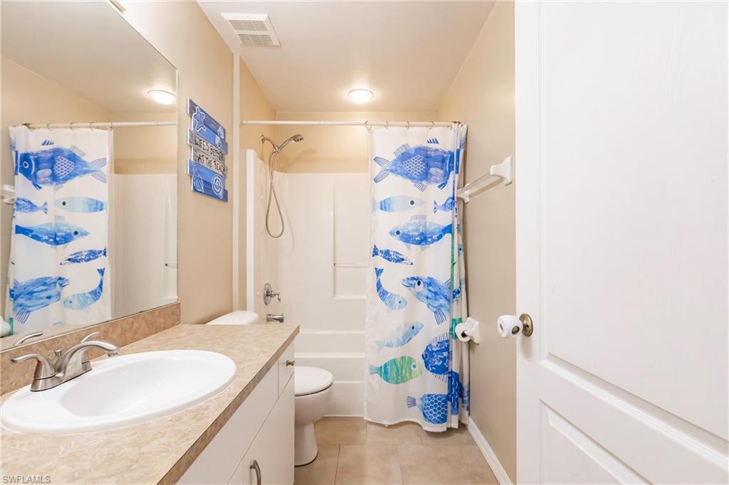 324 Parkdale Blvd Property Photo 32