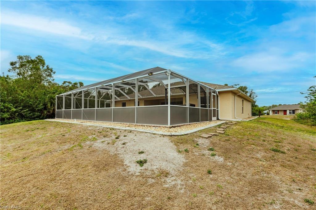 324 Parkdale Blvd Property Photo 44