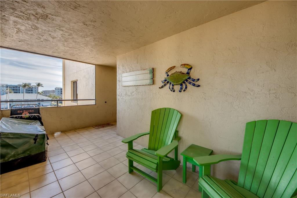 6662 Estero Blvd 411 Property Photo 7