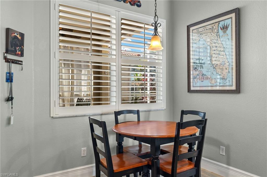 8940 Spring Mountain Way Property Photo 16