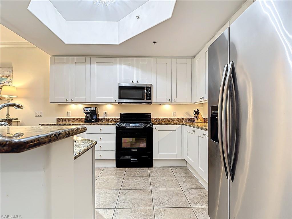 1025 Sandpiper St # 104 Property Photo 5
