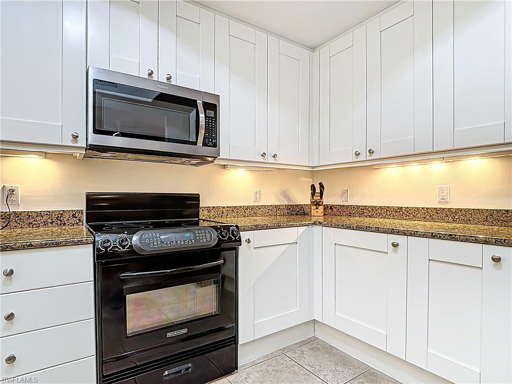 1025 Sandpiper St # 104 Property Photo 9